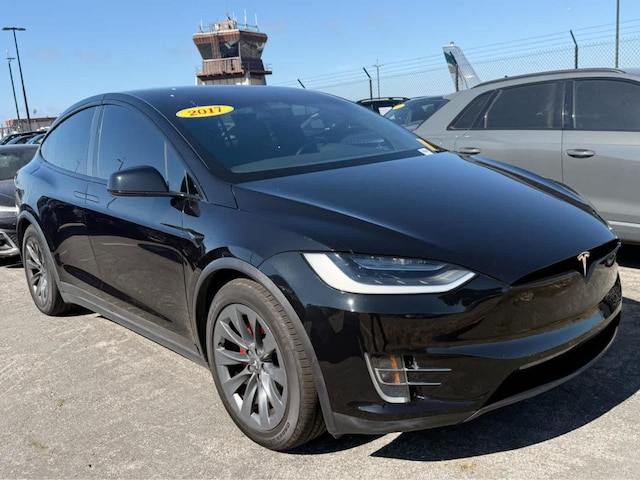 tesla model x 2017 5YJXCBE42HF079357 image tesla model x 2017 5YJXCBE42HF079357 image